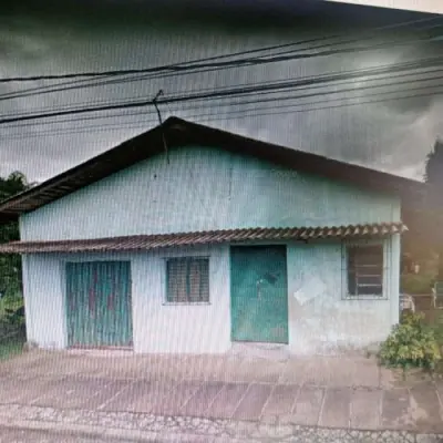 Imagem de Casa em Rua Santo Antônio bairro Medianeira