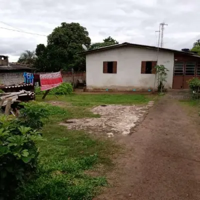 Imagem de Casa em Rua Piauí bairro Santa Terezinha