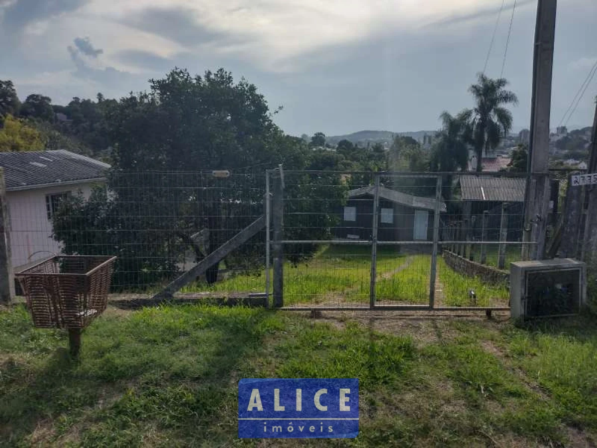 Imagem de Casa em Melvin Jones bairro Petrópolis