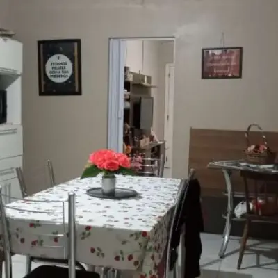 Imagem de Casa em Rua Bahia bairro Santa Terezinha