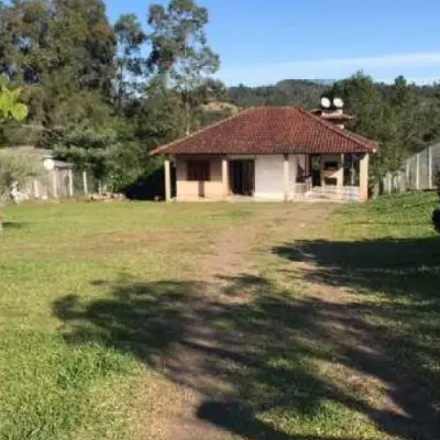 Imagem de Casa em Beco Do Aviario bairro Santa Cruz Da Concórdia