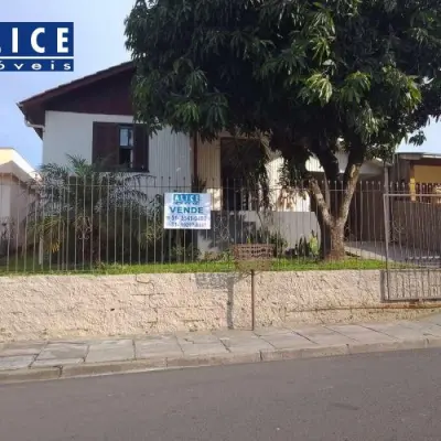 Imagem de Casa em David Canabarro bairro Santa Terezinha