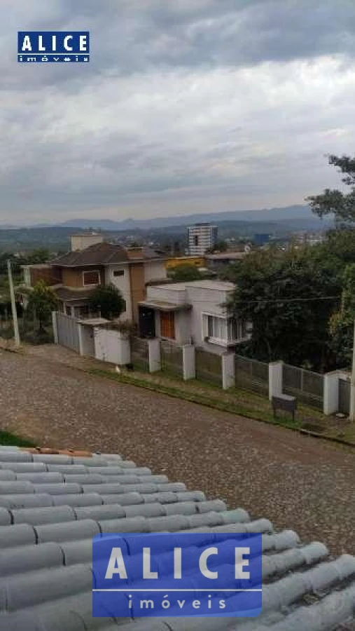 Imagem de Casa em Antonio Benfica De Assis bairro Morro Do Leoncio 