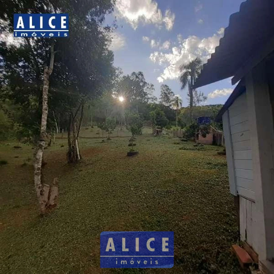 Sítio em Santa Rosa bairro Km 4 - Km 4, Taquara [7572]