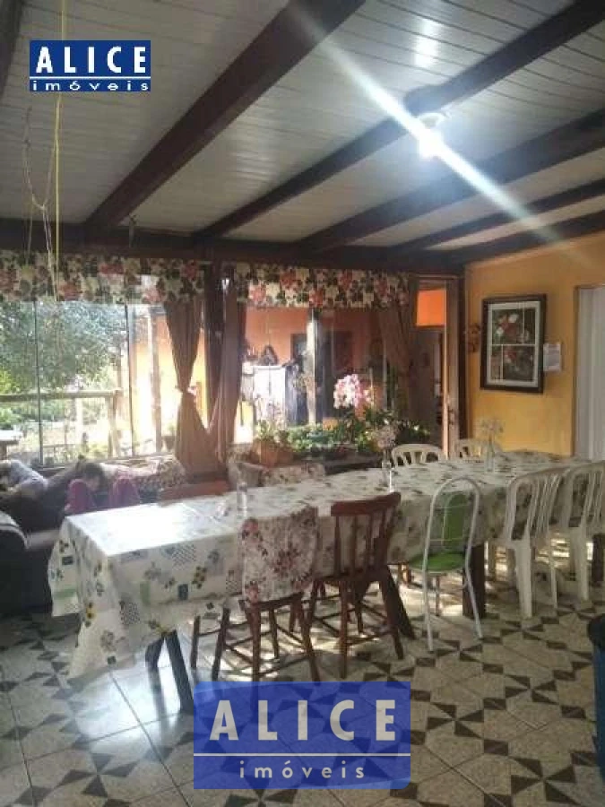 Imagem de Casa em Guilherme Lahm bairro Petrópolis