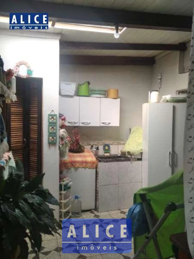 Imagem de Casa em Guilherme Lahm bairro Petrópolis