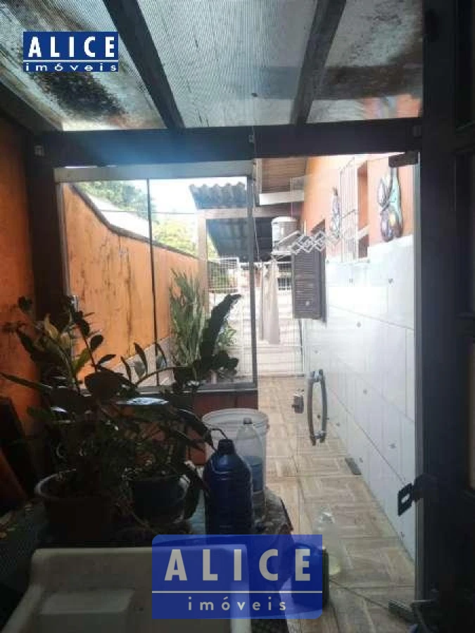 Imagem de Casa em Guilherme Lahm bairro Petrópolis