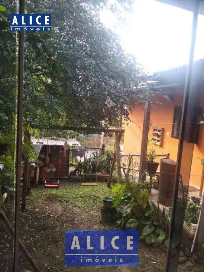 Imagem de Casa em Guilherme Lahm bairro Petrópolis