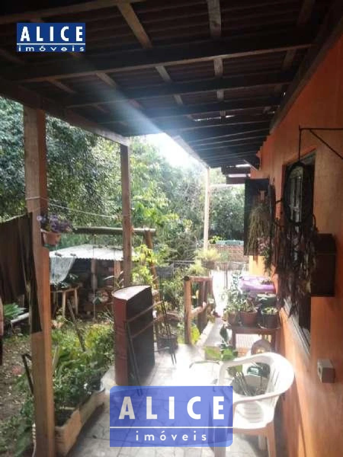 Imagem de Casa em Guilherme Lahm bairro Petrópolis