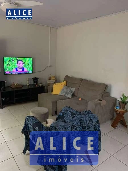 Imagem de Casa em Henrique Bauernmann bairro Nossa Senhora De Fátima