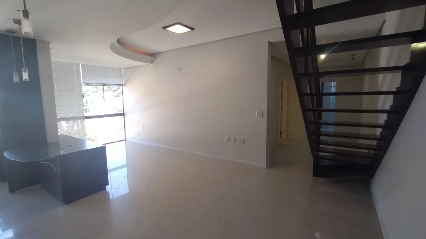 Imagem de Duplex no bairro Petrópolis - Taquara