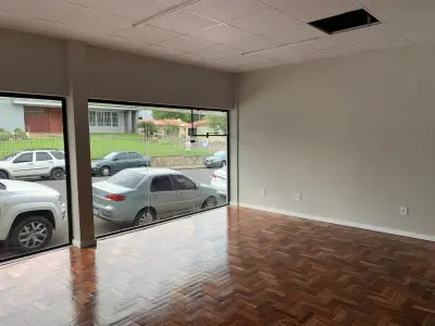 Imagem de Sala Comercial em Parobe bairro Centro