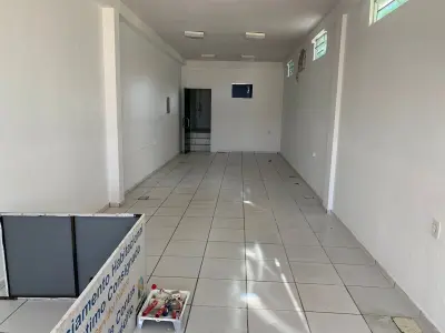 Imagem de Sala Comercial em Parobe bairro Centro