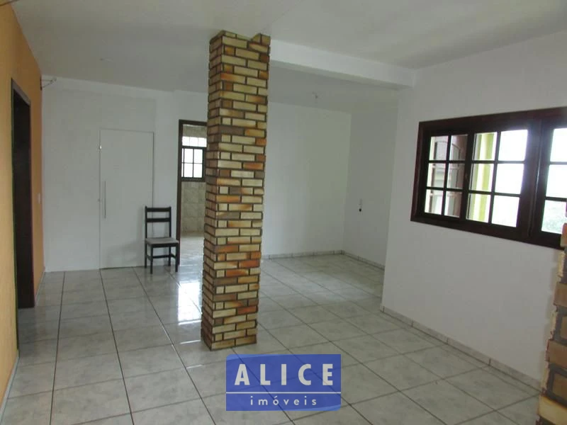 Imagem de Casa em Taquara bairro Petropolis