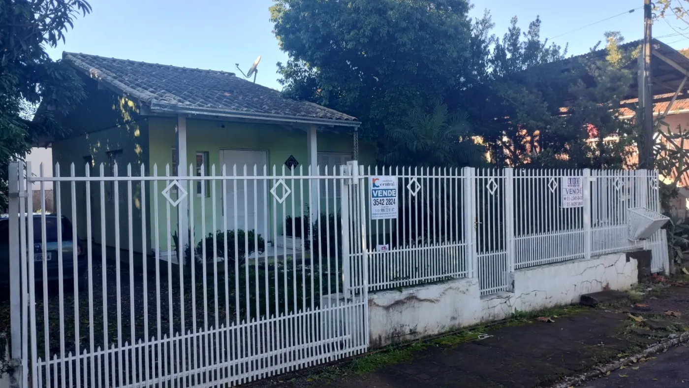 Imagem de Casa no Bairro Santa Terezinha