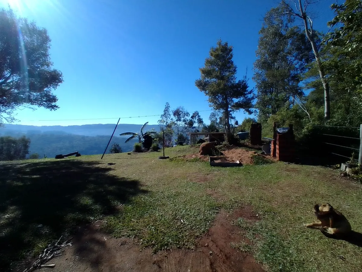 Imagem de Sítio em Taquara com Paisagens Deslumbrantes