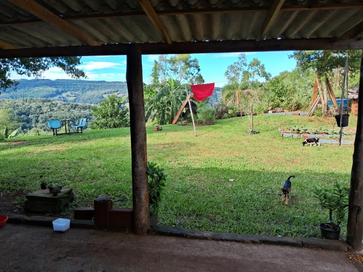 Imagem de Sítio em Taquara com Paisagens Deslumbrantes