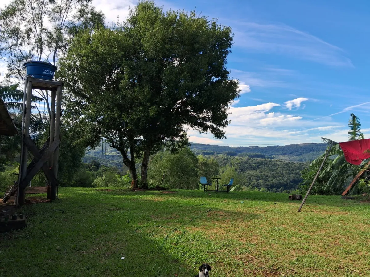 Imagem de Sítio em Taquara com Paisagens Deslumbrantes