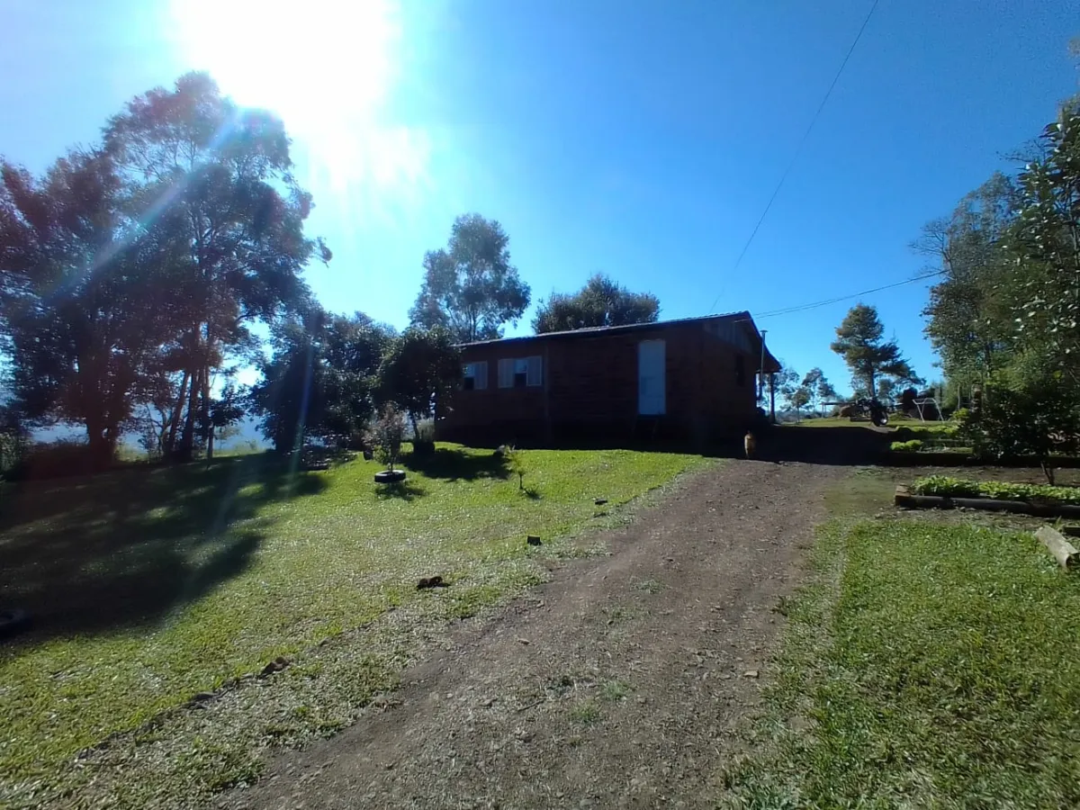 Imagem de Sítio em Taquara com Paisagens Deslumbrantes