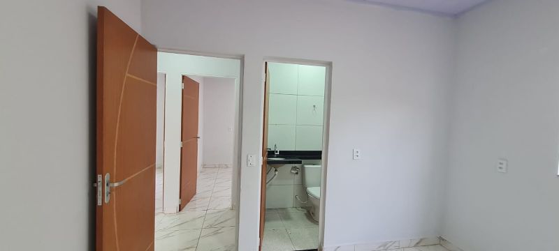 Imagem de ALUGA-SE CASA COM 3 QUARTOS NO ELDORADO III