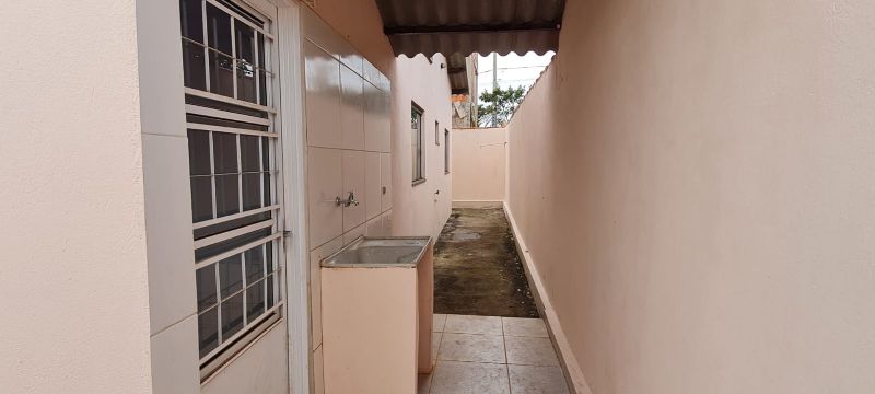 Imagem de ALUGA-SE CASA COM 3 QUARTOS NO ELDORADO III