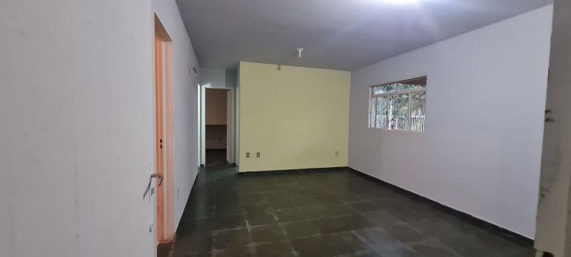 Imagem de Aluga-se Excelente Casa no Centro