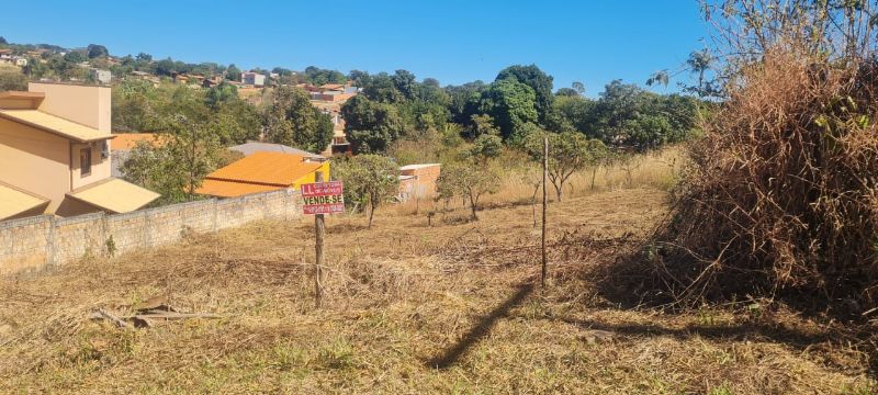 Imagem de LINDO LOTE ALTO EM ÁREA NOBRE DA CIDADE