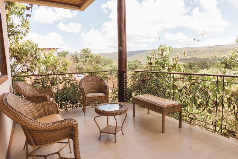 Imagem de BELÍSSIMA CASA COM 347m² LOCALIZADA EM BAIRRO NOBRE