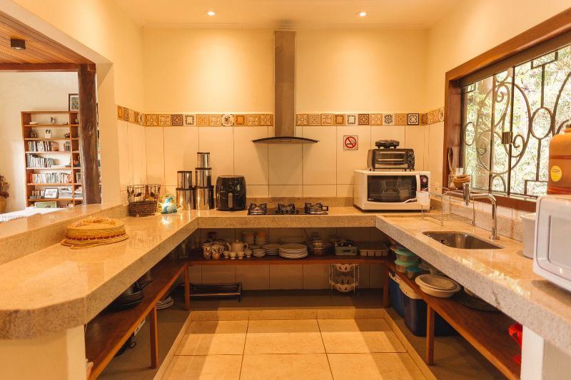 Imagem de BELÍSSIMA CASA COM 347m² LOCALIZADA EM BAIRRO NOBRE