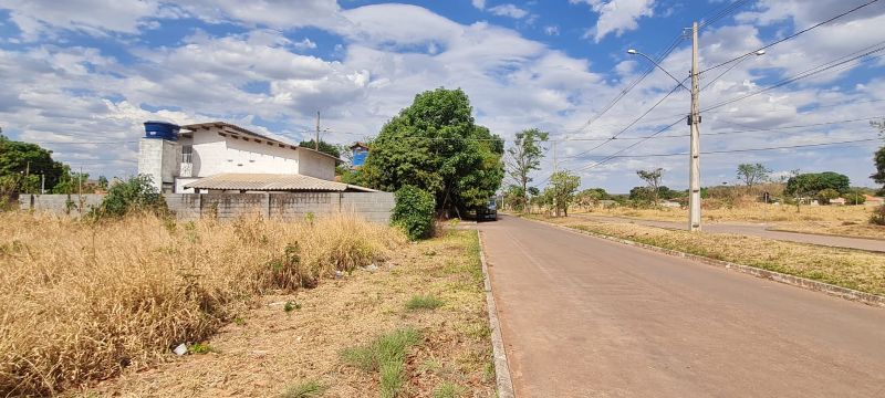 Imagem de 🏡 EXCELENTE LOTE DE ESQUINA – RESIDENCIAL OU COMERCIAL