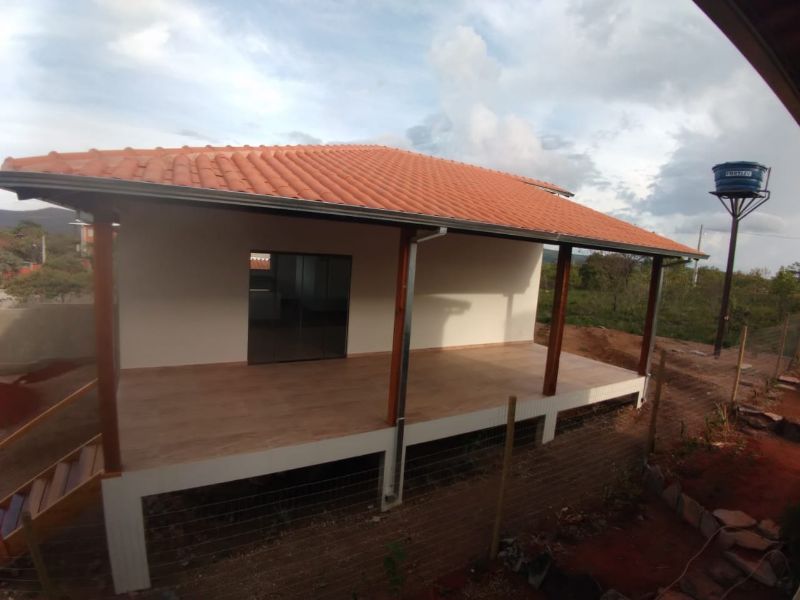 Imagem de Vende-se Casa Espaçosa com Linda Vista!