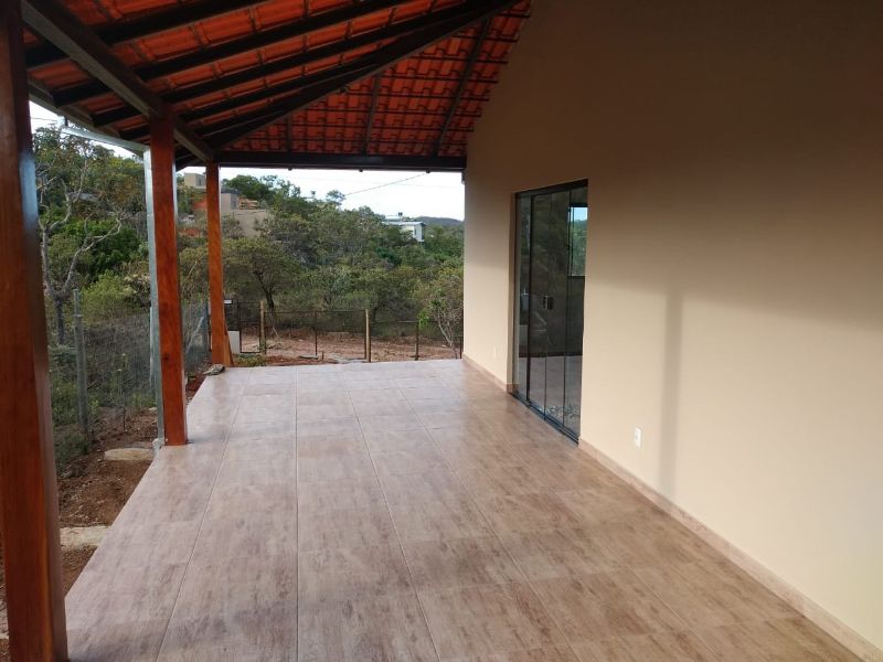 Imagem de Vende-se Casa Espaçosa com Linda Vista!