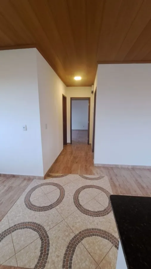 Imagem de Vende-se Casa Espaçosa com Linda Vista!