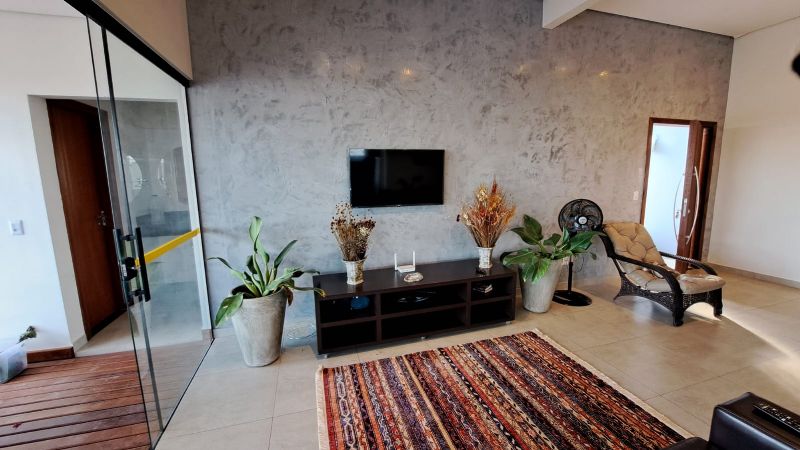 Imagem de 🏡 Casa Alto Padrão à Venda – Porteira Fechada