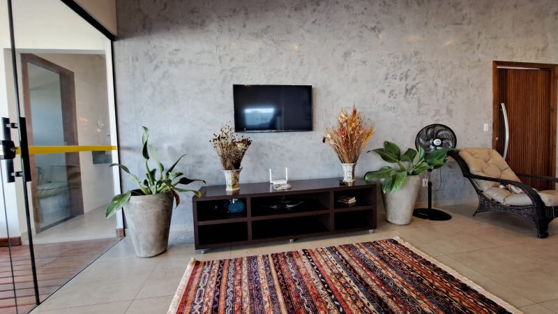 Imagem de 🏡 Casa Alto Padrão à Venda – Porteira Fechada