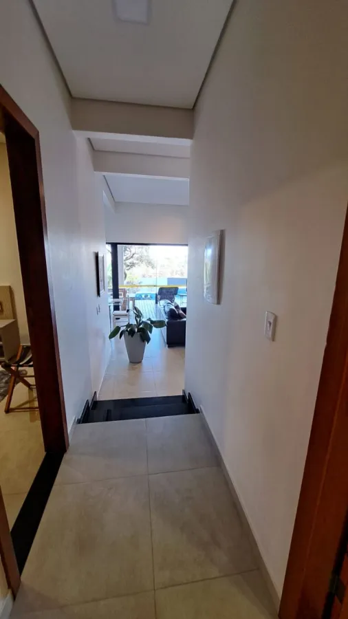 Imagem de 🏡 Casa Alto Padrão à Venda – Porteira Fechada