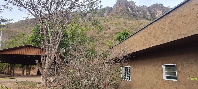 Imagem de 🌄 LINDA ÁREA RURAL COM VISTA DESLUMBRANTE PARA O MORRO