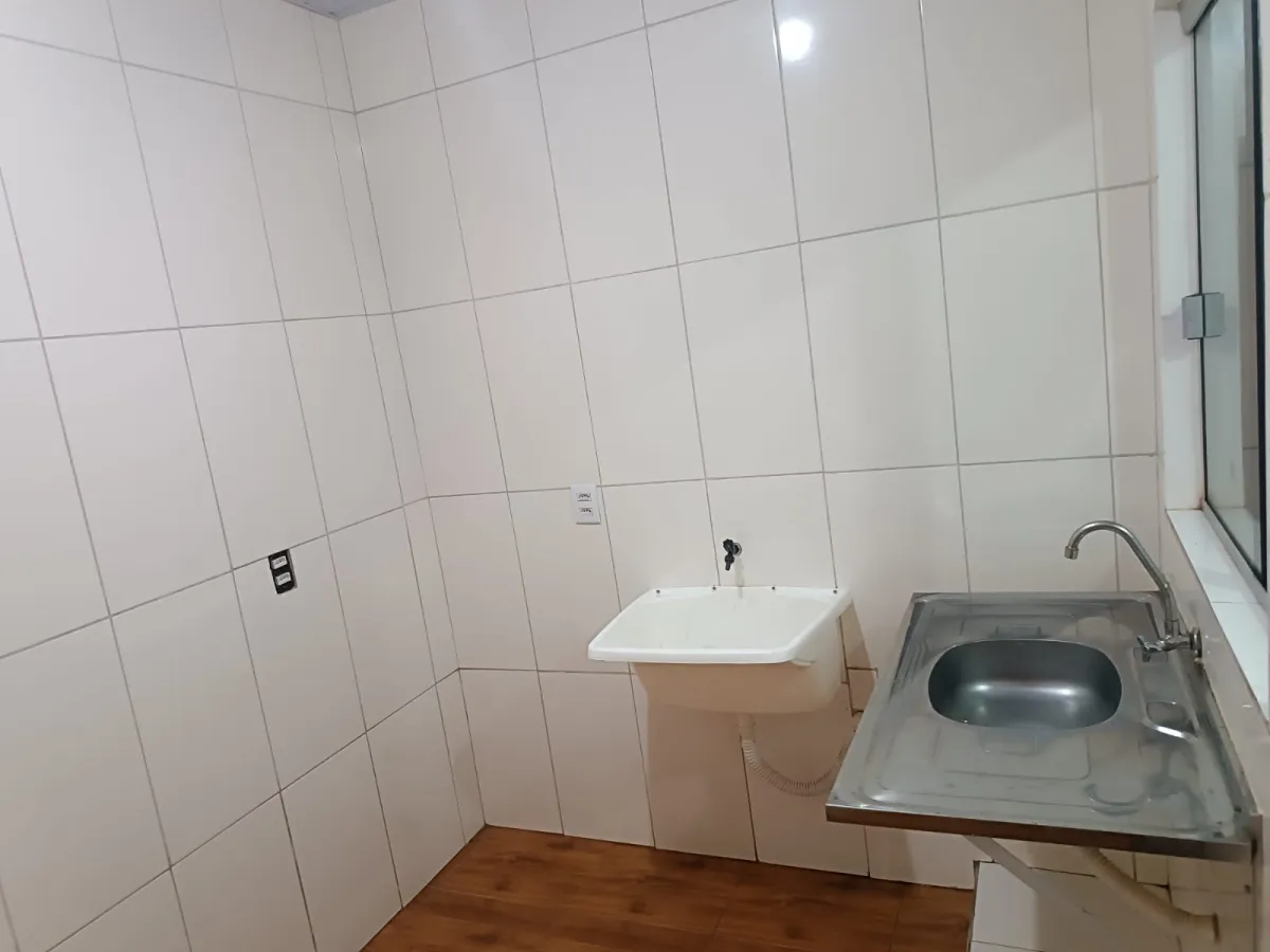 Imagem de Aluga-se apartamento 04  com excelente localização