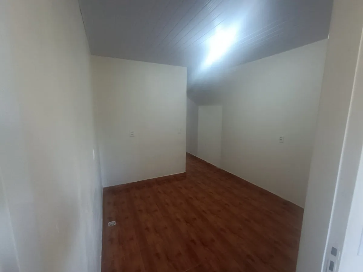 Imagem de Aluga-se apartamento 04  com excelente localização