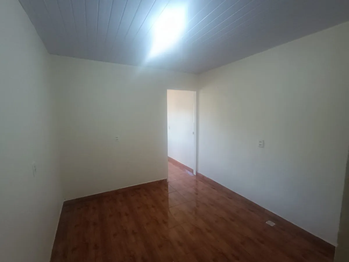 Imagem de Aluga-se apartamento 04  com excelente localização