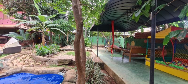 🌿 IMÓVEL EM ÁREA PRIVILEGIADA — IDEAL PARA USO COMERCIAL 🌿 - Vila Bandeira, Alto Paraíso de Goiás [235]