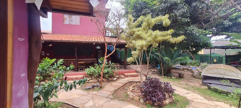 🌿 IMÓVEL EM ÁREA PRIVILEGIADA — IDEAL PARA USO COMERCIAL 🌿 - Vila Bandeira, Alto Paraíso de Goiás [235]