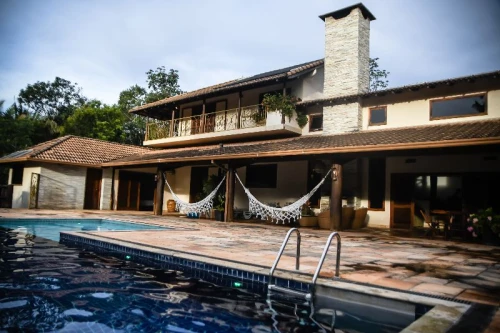 Imagem de 🏡✨ BELÍSSIMA CASA DE ALTO PADRÃO EM MEIO À NATUREZA 🌿