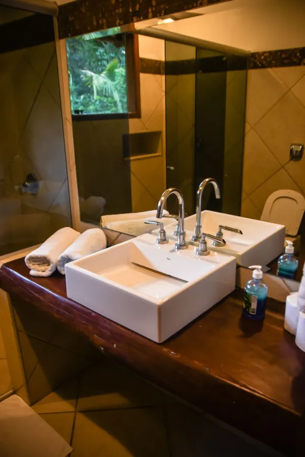 🏡✨ BELÍSSIMA CASA DE ALTO PADRÃO EM MEIO À NATUREZA 🌿 - Zona Rural, Alto Paraíso de Goiás [243]