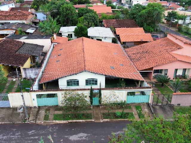 🏡 CASA AMPLA NO CENTRO DE ALTO PARAÍSO – 764 m² DE TERRENO – EXCELENTE OPORTUNIDADE - Centro, Alto Paraíso de Goiás [254]