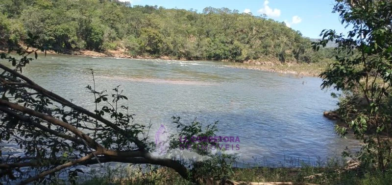 Imagem de LINDA TERRA VIZINHA AO ENCONTRO DAS ÁGUAS