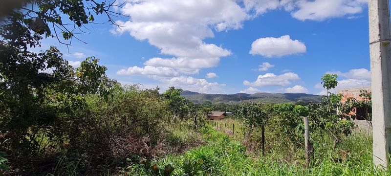 Imagem de LINDO LOTE COM VISTA PARA AS MONTANHAS