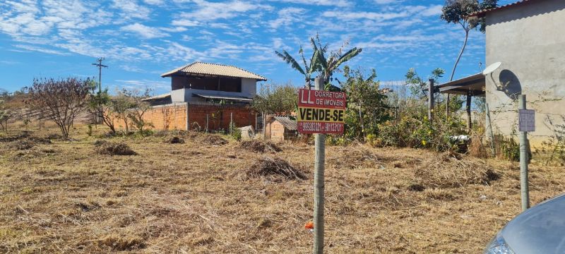 Imagem de ÓTIMO LOTE DE 900m²