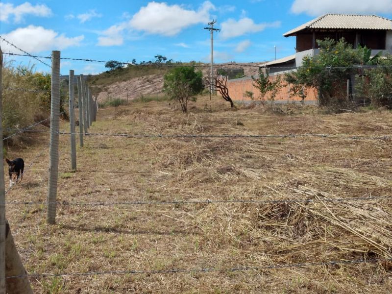 Imagem de ÓTIMO LOTE DE 900m²