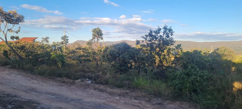 Imagem de LINDO LOTE NA PARTE ALTA DA CIDADE